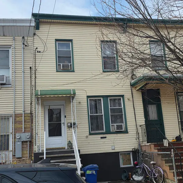 6603 MC KINLEY PL, West New York, NJ 07093