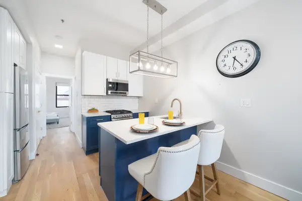 3505 KENNEDY BLVD #2L, JC, Heights, NJ 07307