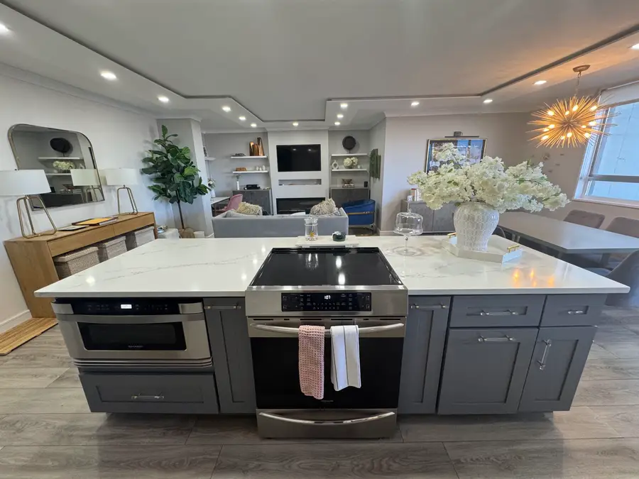 100 MANHATTAN AVE #212, Union City, NJ 07087 - #3