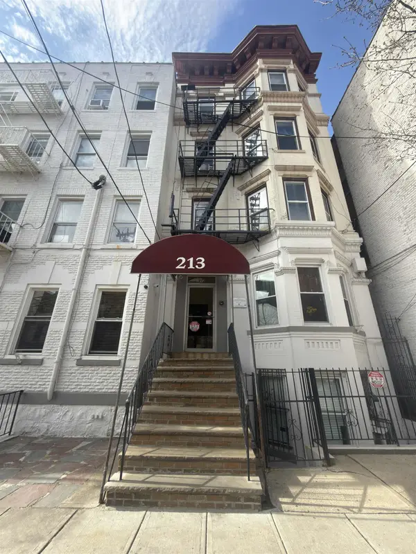 213 48TH ST #B3, Union City, NJ 07087