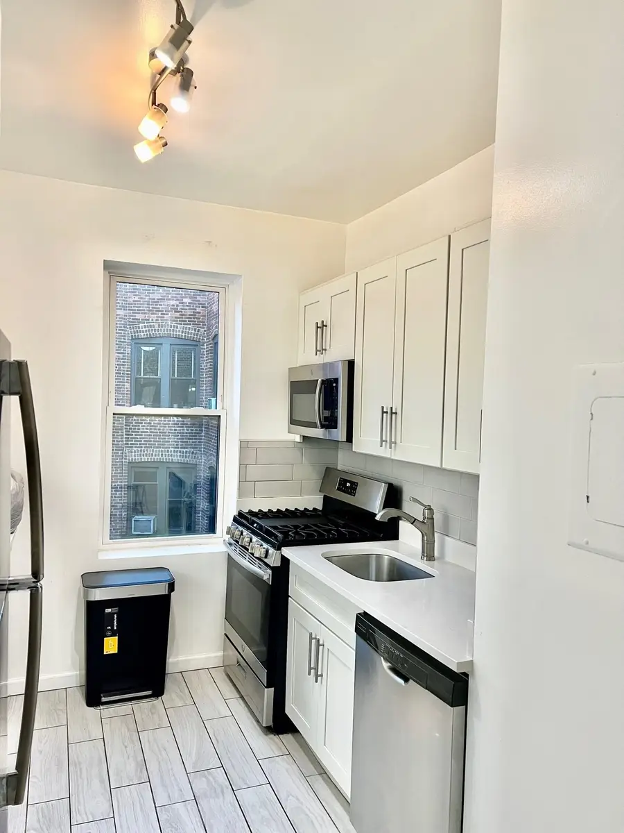 29-33 51ST ST #D4, Weehawken, NJ 07086 - #3