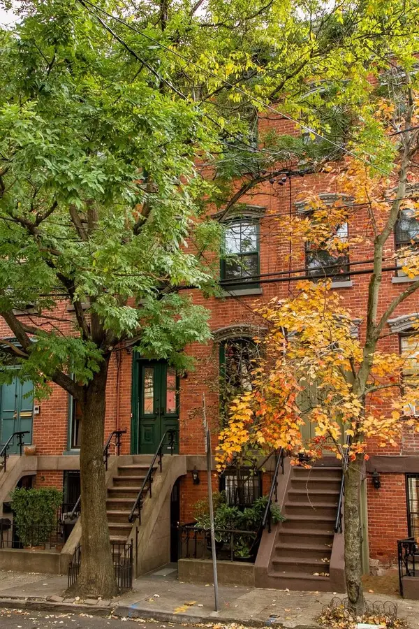 329.5 8TH ST, JC, Downtown, NJ 07302