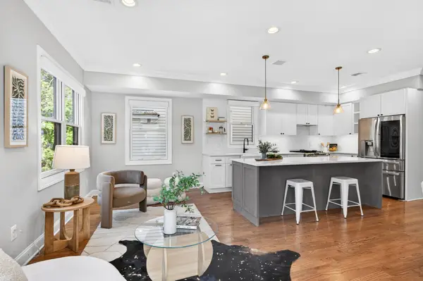 171 JEWETT AVE #2, JC, Bergen-Lafayett, NJ 07304