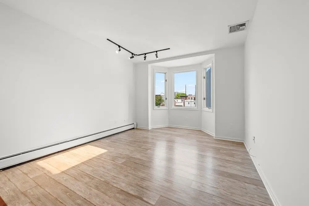 200 CHRISTOPHER COLUMBUS DR #C10, Jersey City, NJ 07302 - #1