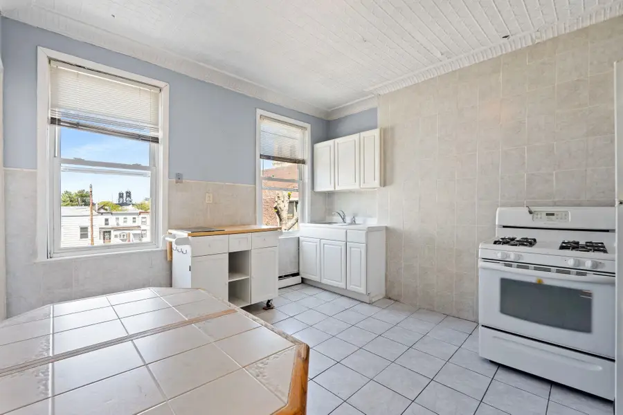 77 GILES AVE, Jersey City, NJ 07306 - #3