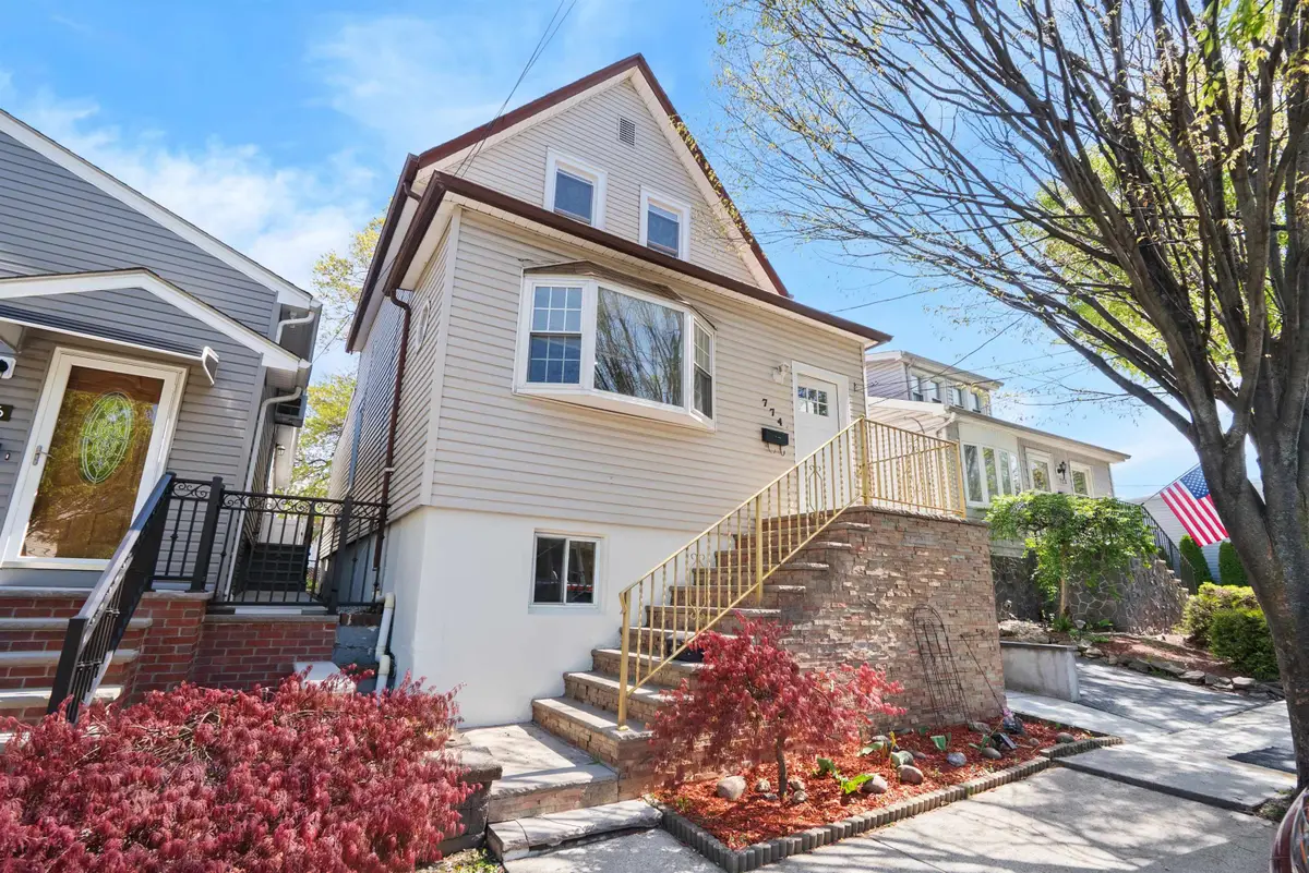 774 8TH ST, Secaucus, NJ 07094 - #1