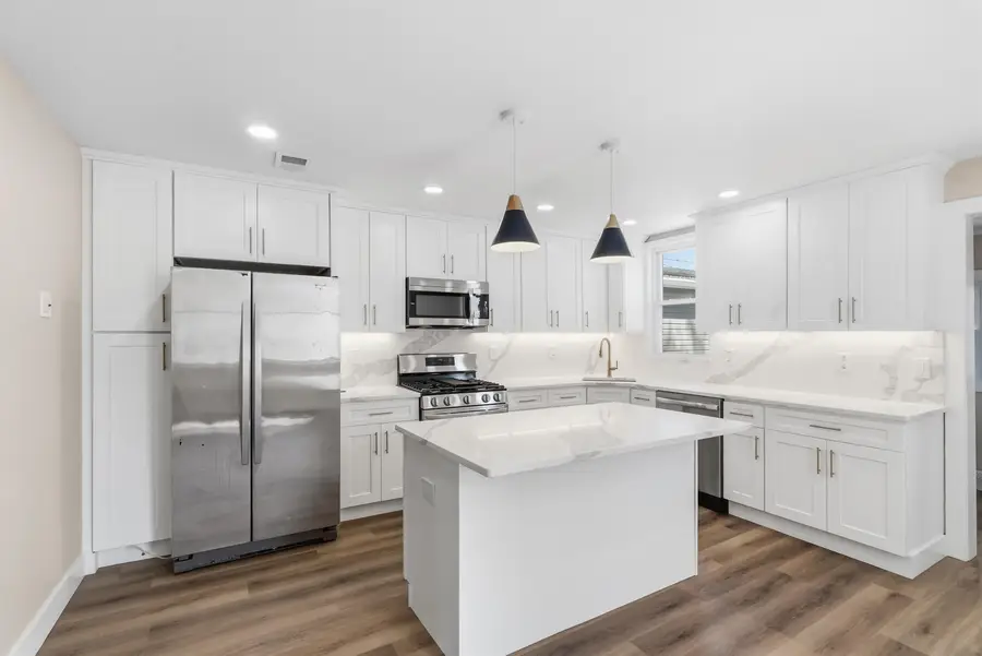 774 8TH ST, Secaucus, NJ 07094 - #3