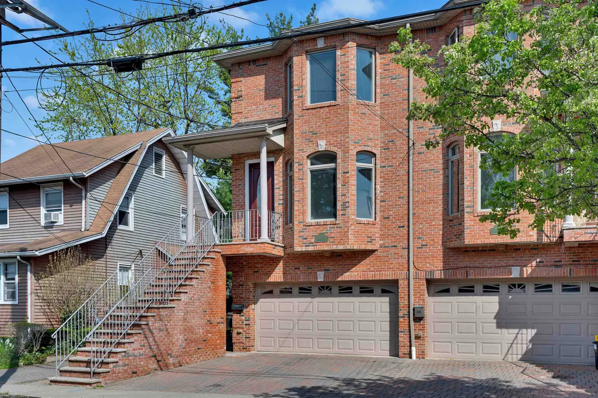 236 COLUMBUS AVE #A, Palisades Park, NJ 07650 - #1