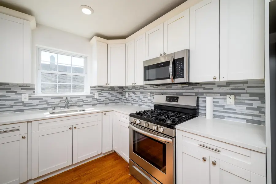 44 WEST 50TH ST, Bayonne, NJ 07002 - #2