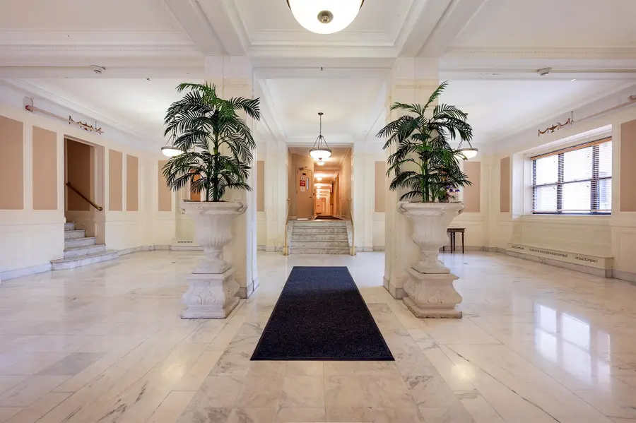 2600 KENNEDY BLVD #1-E, Jersey City, NJ 07306 - #2
