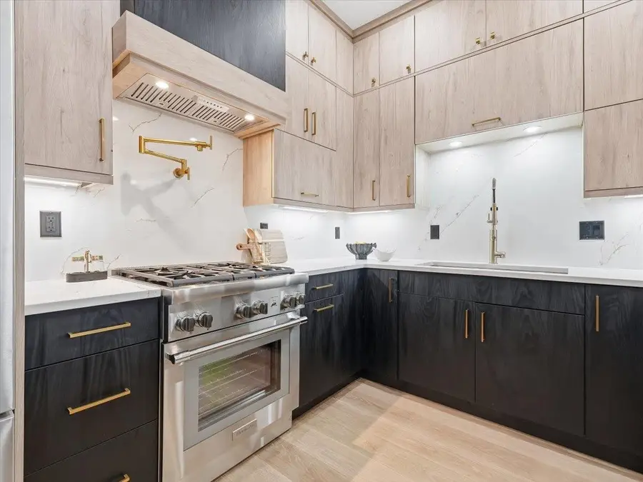 134 HANCOCK AVE #1, Jersey City, NJ 07307 - #2