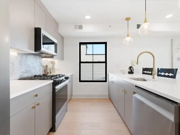 62 GARDNER AVE #3, JC, Journal Square, NJ 07304