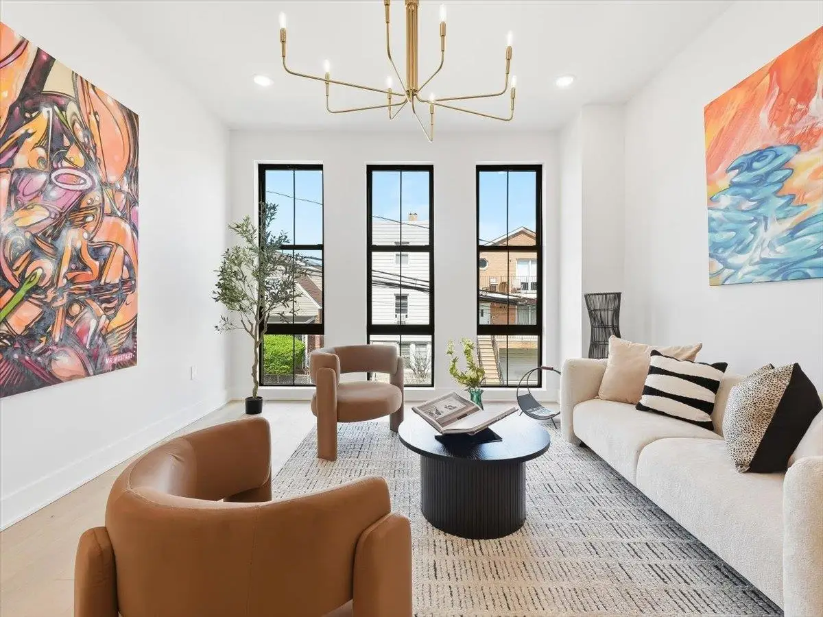 15 MANHATTAN AVE #2, Jersey City, NJ 07307 - #1