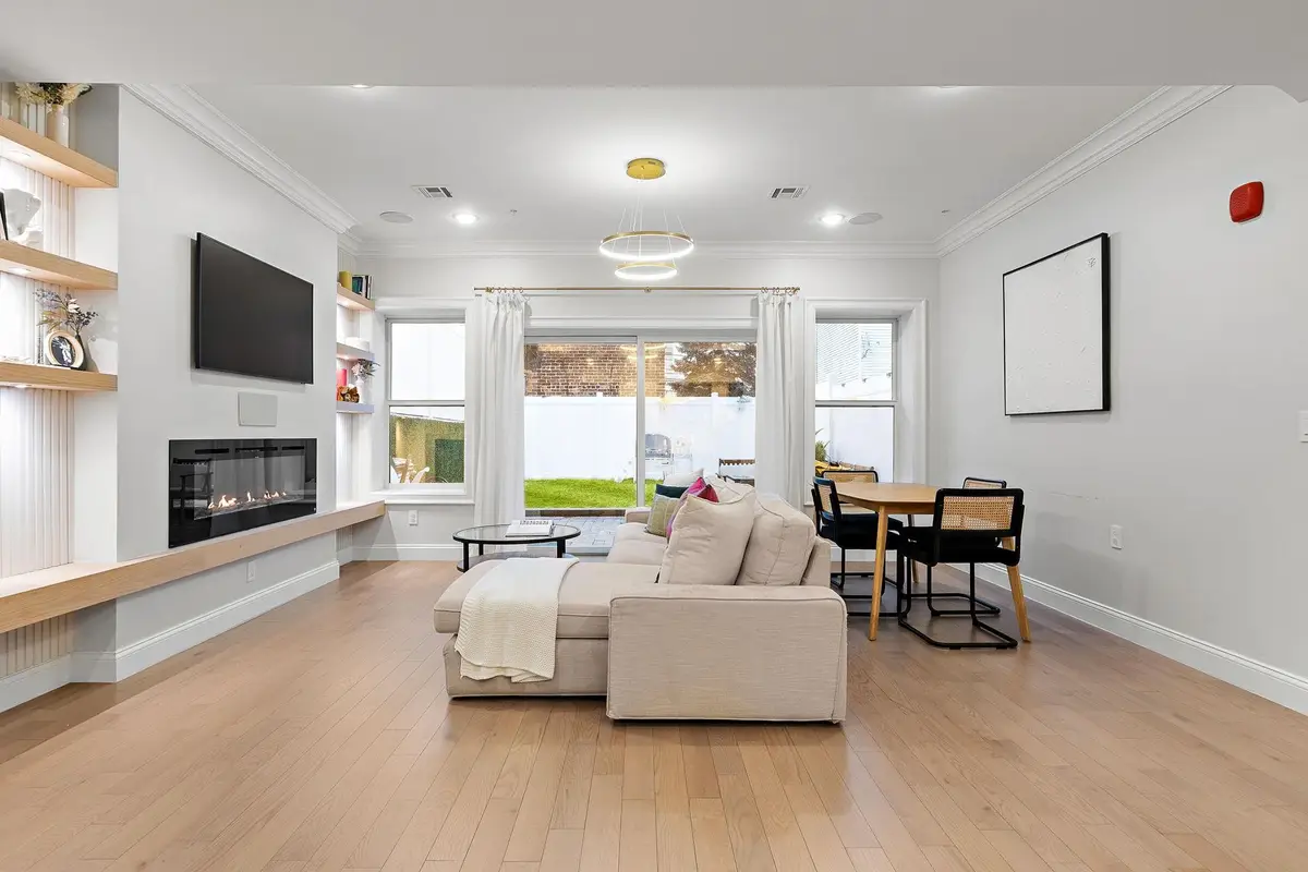 414 NEW YORK AVE #A, Jersey City, NJ 07307 - #1