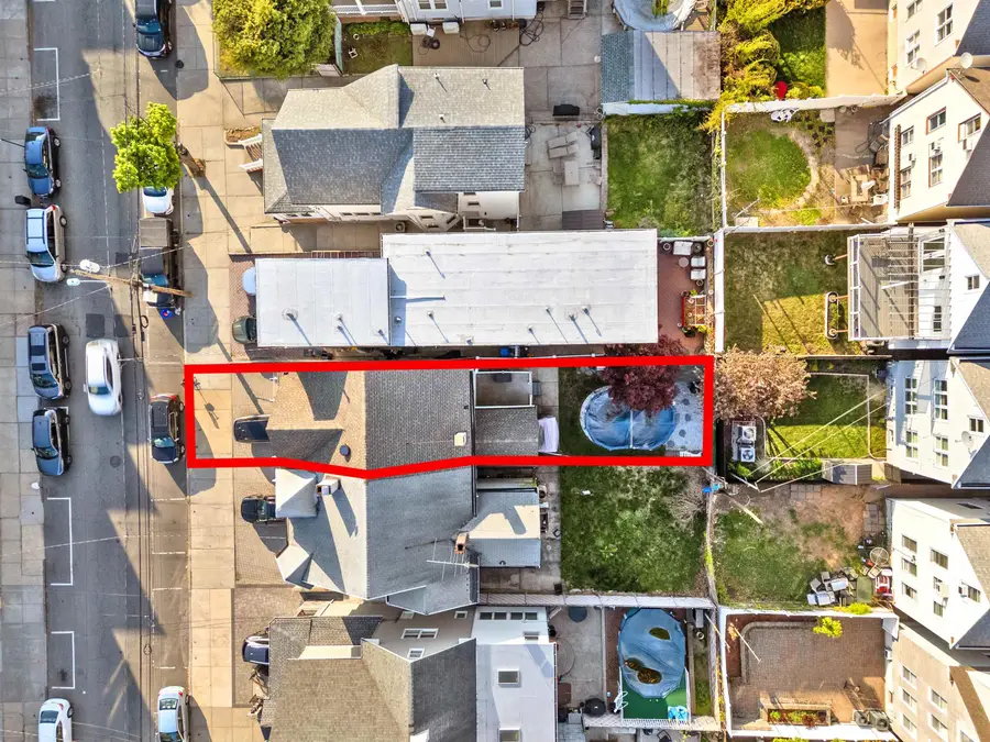 41 EAST 35TH ST, Bayonne, NJ 07002 - #2