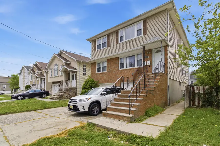 1129 EAST HENRY ST, Linden, NJ 07036 - #2