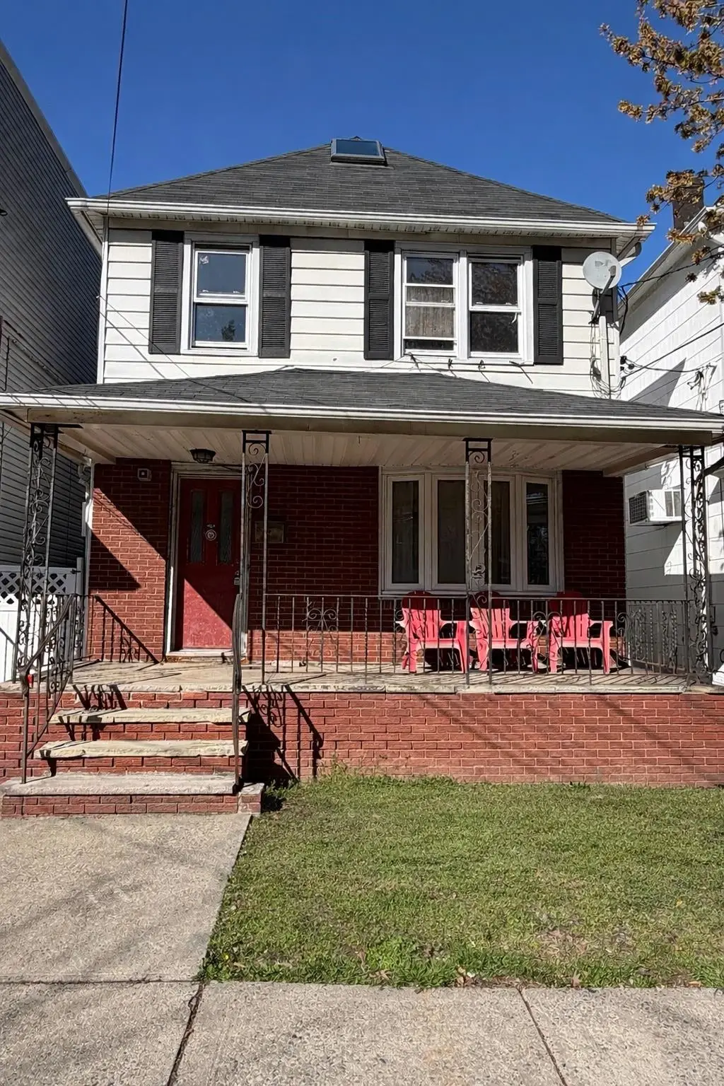 39 40TH ST, Bayonne, NJ 07002 - #1