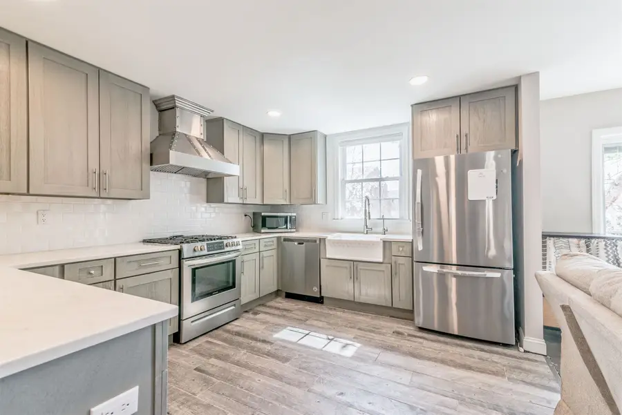 980 SCHOPMAN DR, Secaucus, NJ 07094 - #3