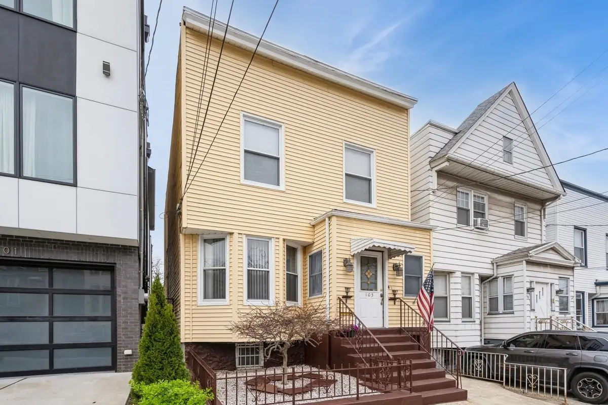 103 BEACH ST, Jersey City, NJ 07307 - #1