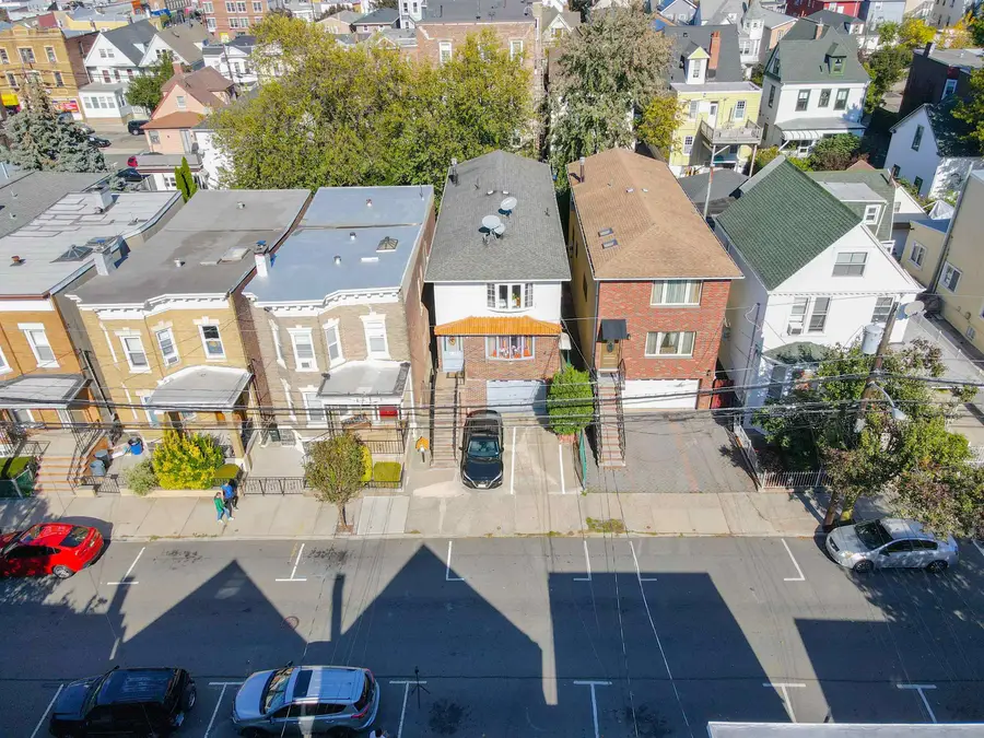 132 72ND ST, North Bergen, NJ 07047 - #2