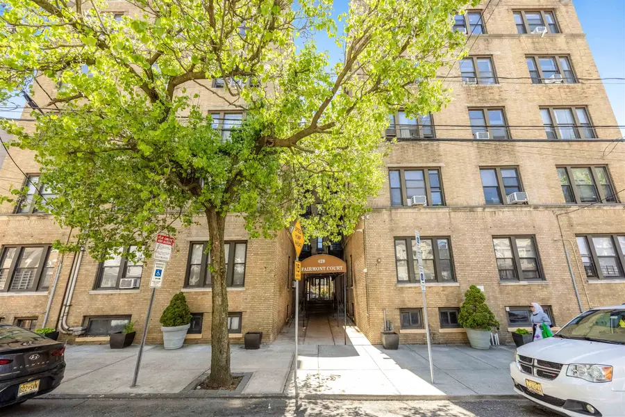 429 FAIRMOUNT AVE #108, Jersey City, NJ 07306 - #2