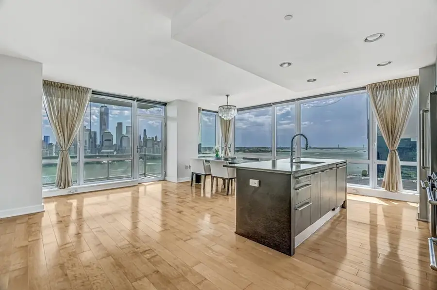 2 2ND ST #3805, Jersey City, NJ 07302 - #3