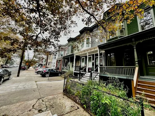 216 BOWERS ST, Jersey City, NJ 07307 - #2