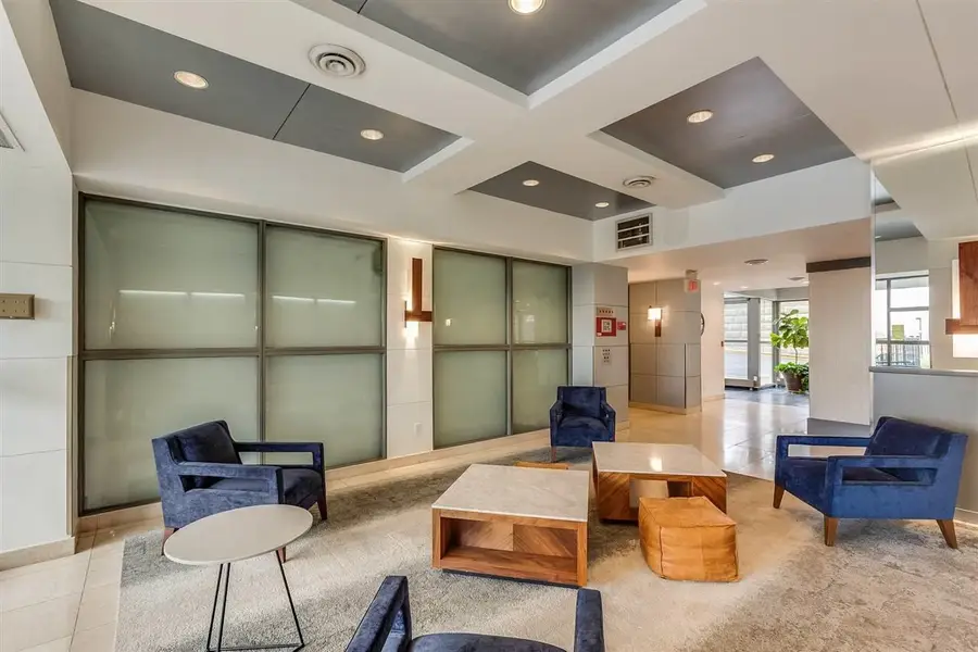 100 MANHATTAN AVE #1319, Union City, NJ 07087 - #3