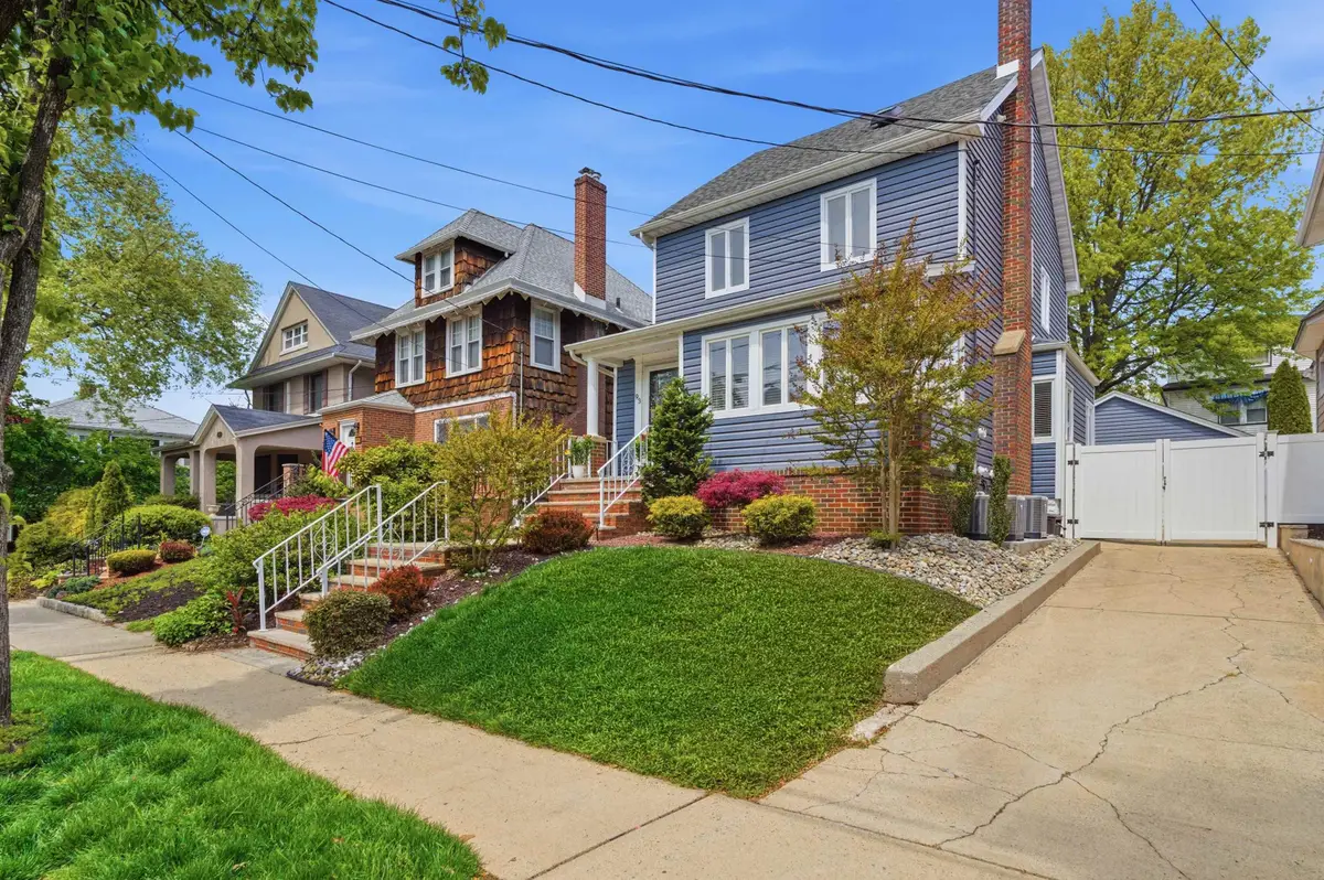93 WEST 38TH ST, Bayonne, NJ 07002 - #1