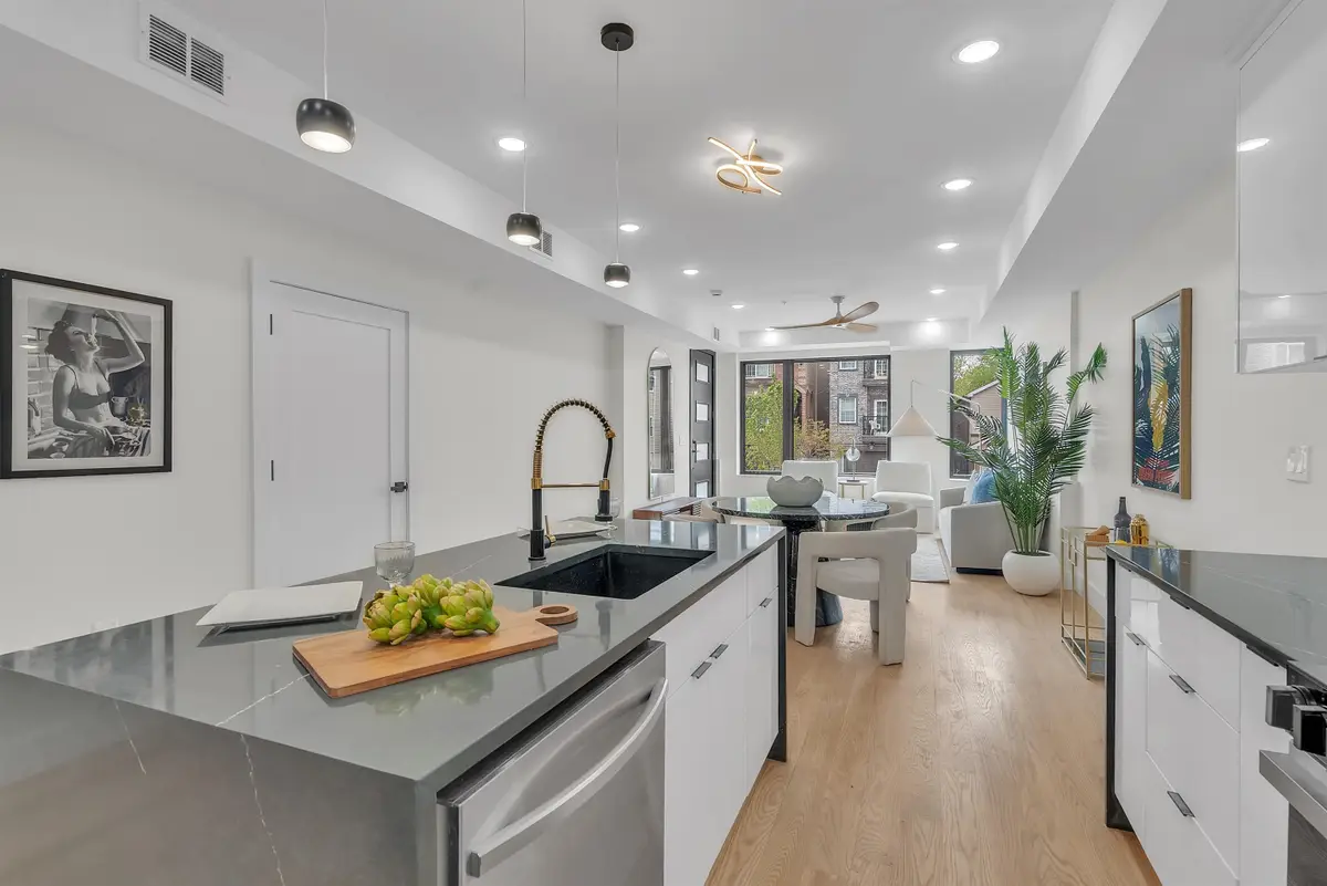 82 PAMRAPO AVE #1, Jersey City, NJ 07305 - #1