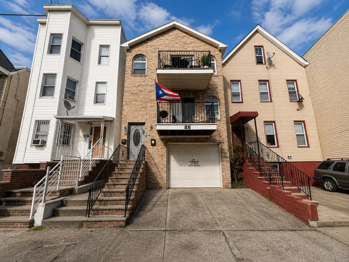 88 BROWN PL, Jersey City, NJ 07305 - #1