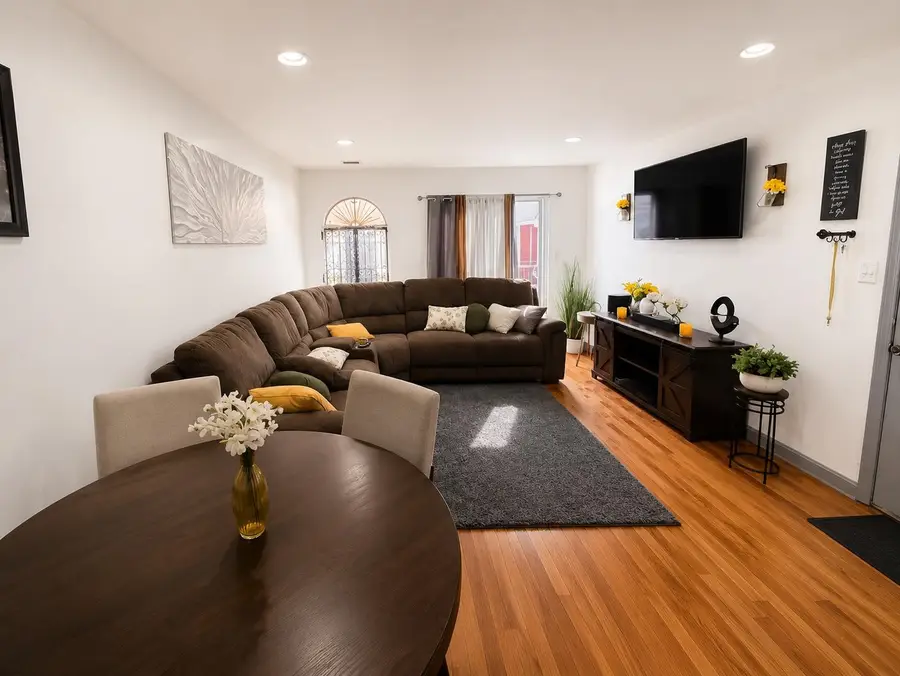 88 BROWN PL, Jersey City, NJ 07305 - #3