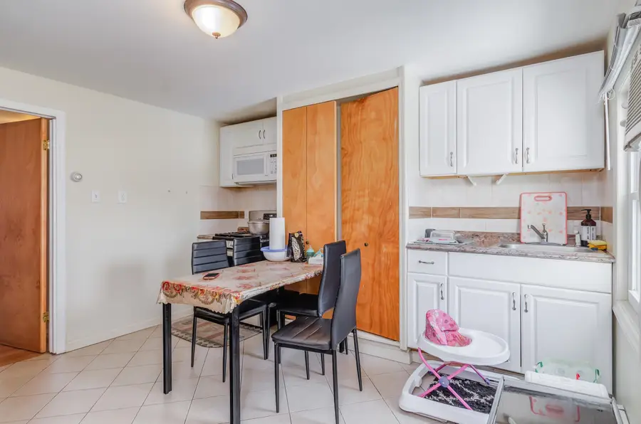 77 WALLIS AVE, Jersey City, NJ 07306 - #3