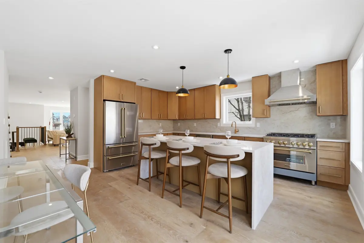 140A WEIGANDS LANE, Secaucus, NJ 07094 - #1