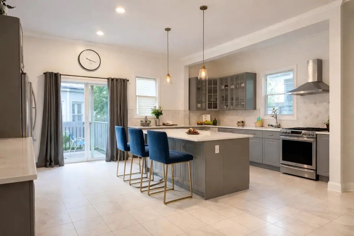 48 DANFORTH AVE, Jersey City, NJ 07305 - #1