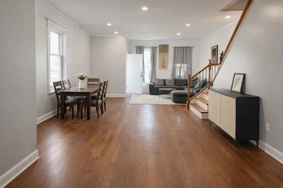 48 DANFORTH AVE, Jersey City, NJ 07305 - #2