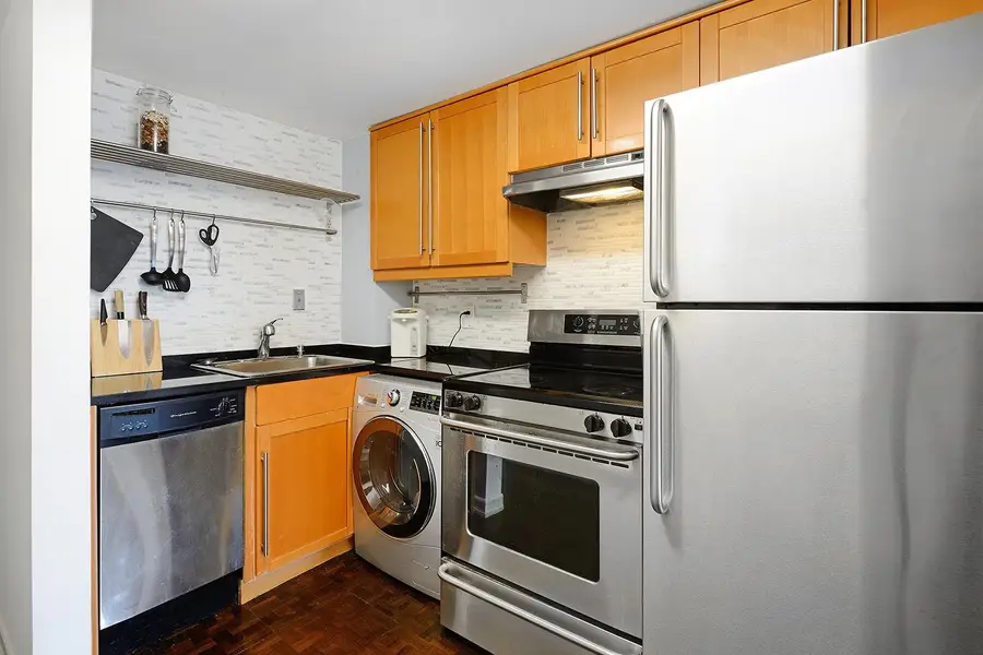 212 9TH ST #4B, Jersey City, NJ 07302 - #2