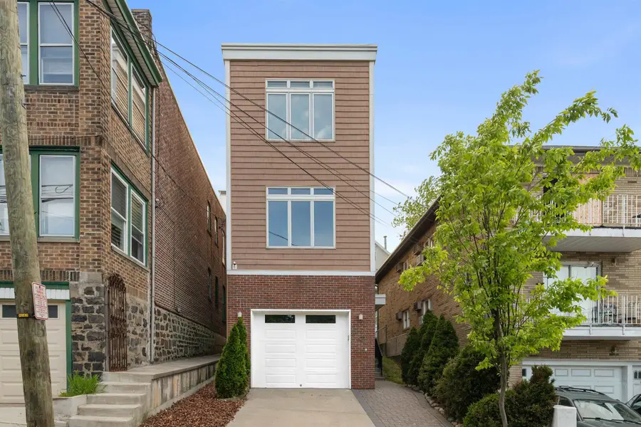 627 GREGORY AVE, Weehawken, NJ 07086 - #3