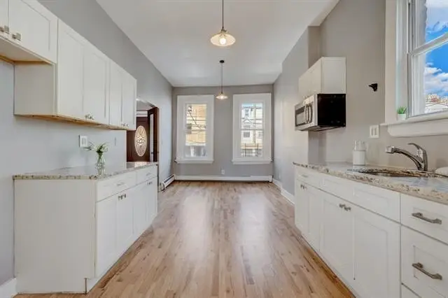 69 JEWETT AVE, Jersey City, NJ 07304 - #1