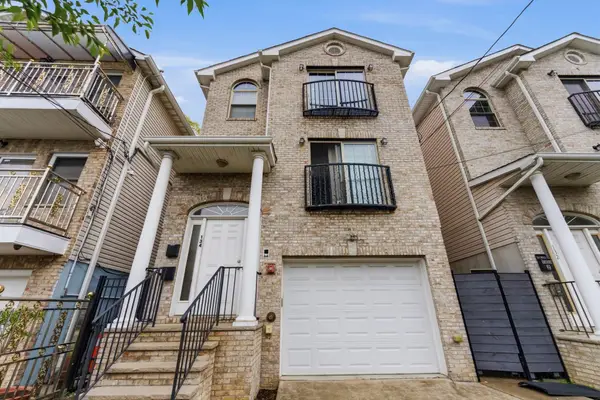 134 GATES AVE #J, JC, Greenville, NJ 07305
