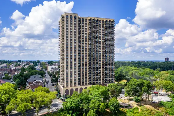 7855 BLVD EAST #19L, North Bergen, NJ 07047