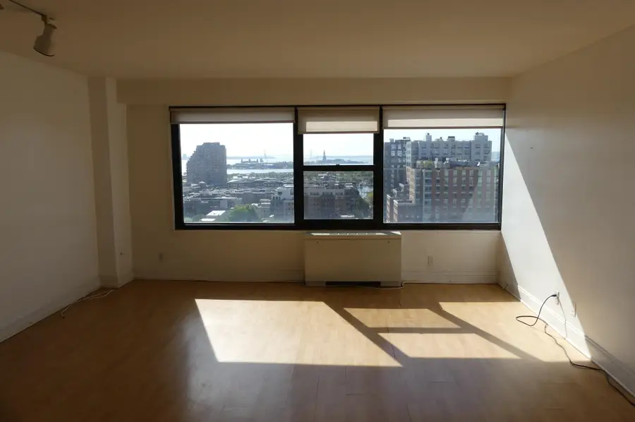 135 MONTGOMERY ST #18C, Jersey City, NJ 07302 - #3