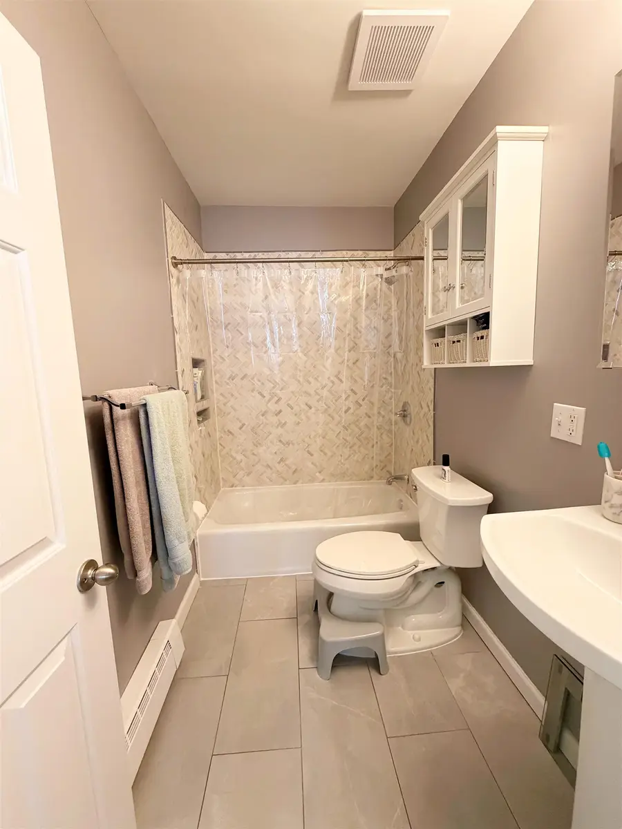 440 JERSEY AVE #302, Elizabeth, NJ 07303-4028 - #2