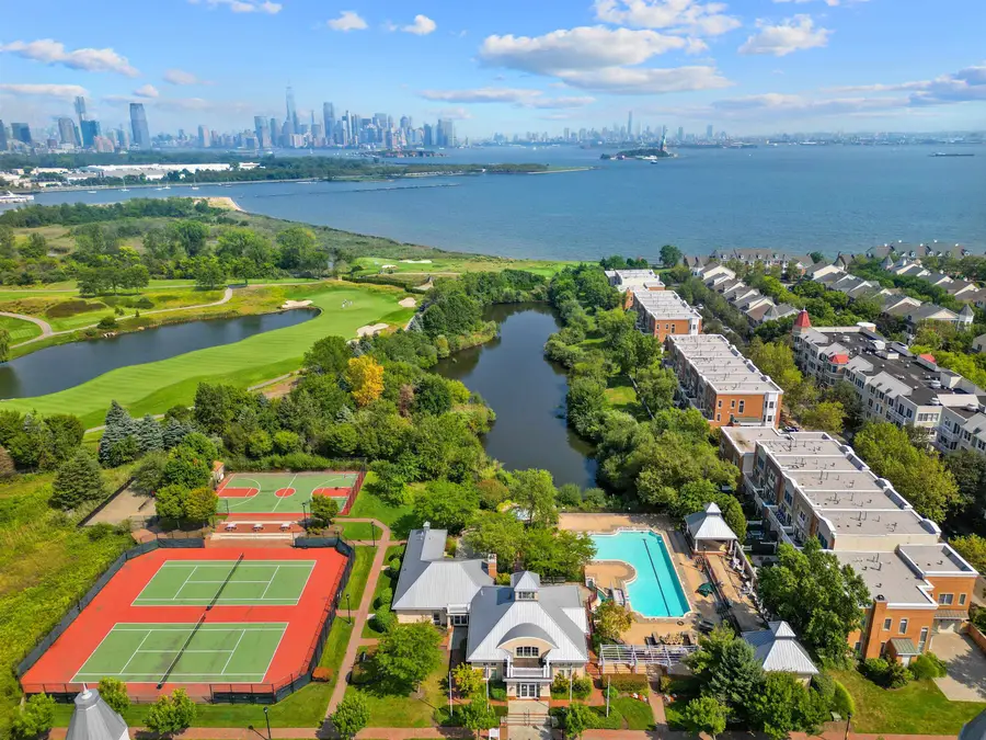 15 FREEDOM WAY #409, Jersey City, NJ 07305 - #2