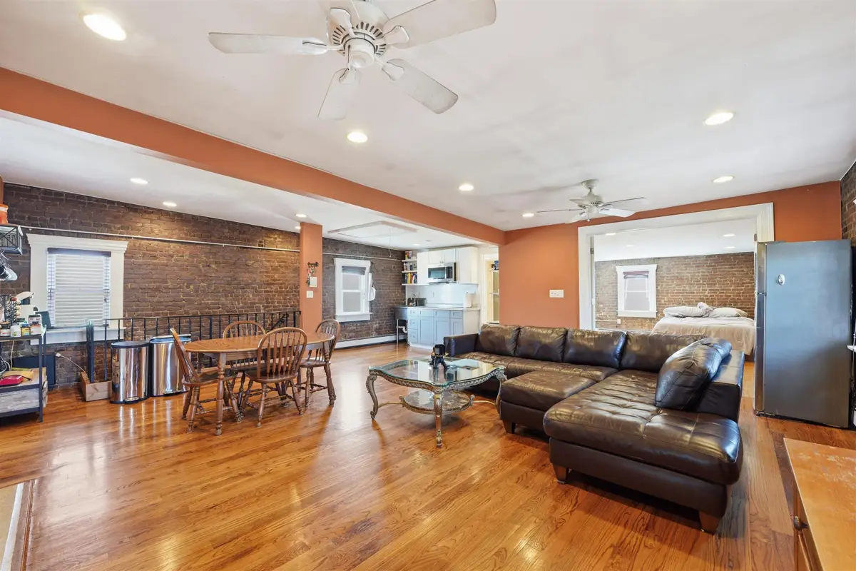 82 EAST 26TH ST, Bayonne, NJ 07002 - #1