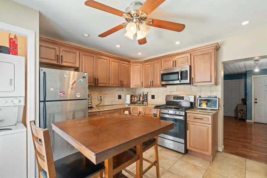 43 EAST 17TH ST, Bayonne, NJ 07002 - #3
