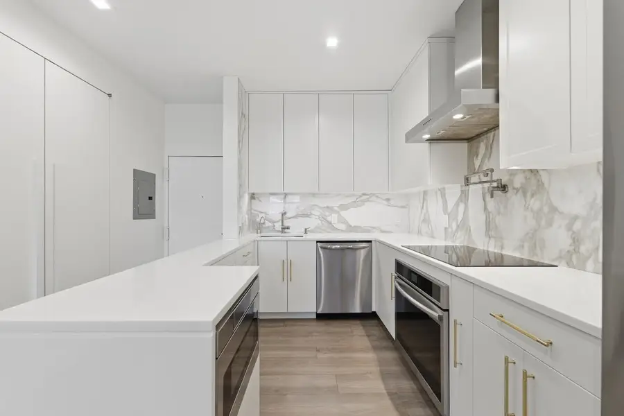 43-49 VAN WAGENEN AVE #4A, Jersey City, NJ 07306 - #2