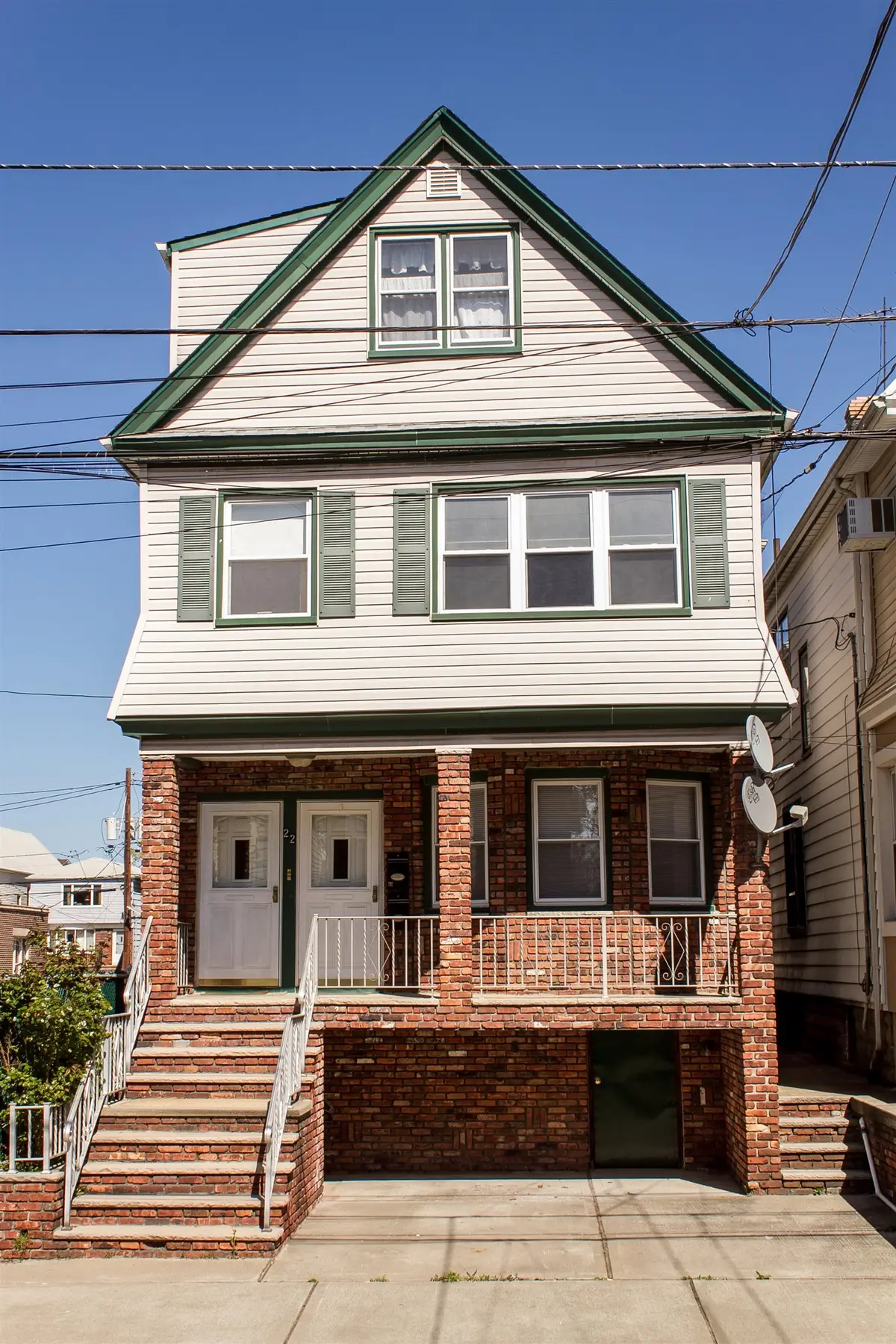 22 STORY CT, Bayonne, NJ 07002 - #1
