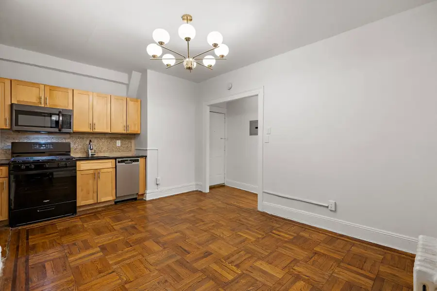 118 CORBIN AVE #103, Jersey City, NJ 07306 - #3