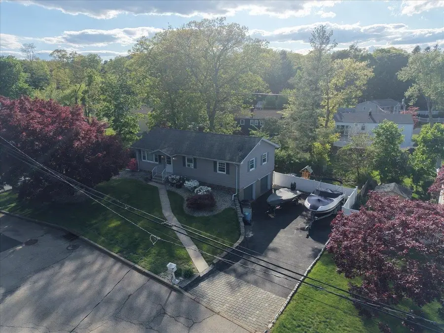 31 CENTER ST, Butler, NJ 07405 - #3